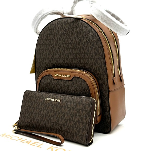 Michael Kors Jaycee Medium Backpack & Continental Wallet Wristlet Brown/Gold main image 14